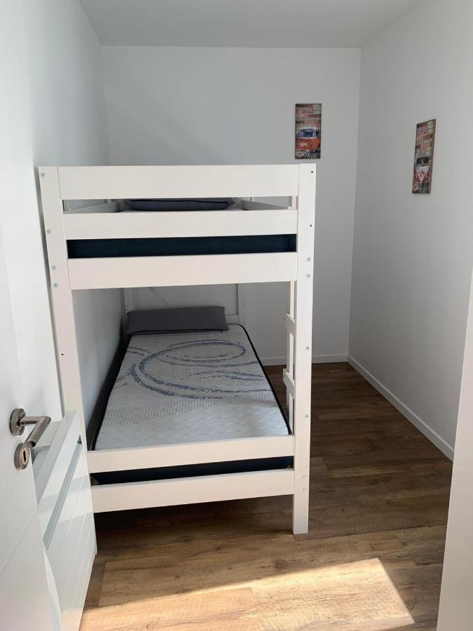 Appartement Calme Et Chaleureux كونكارنو المظهر الخارجي الصورة